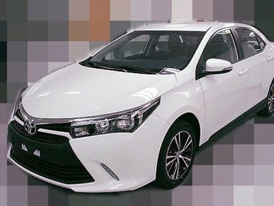 Ảnh thực tế bản nâng cấp Toyota Corrola Altis 2016 dành cho châu Á