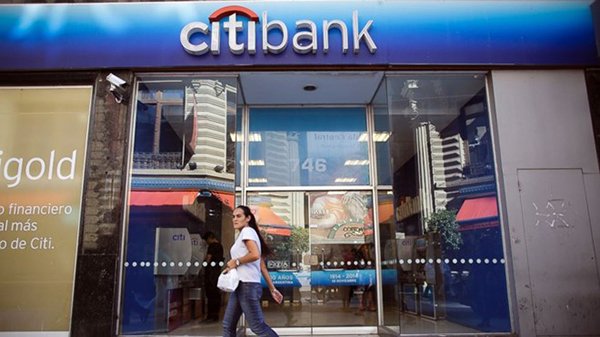 Argentina cấm Citibank từ bỏ vai trò trung gian thanh toán nợ