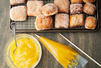 Làm bánh malasada chanh leo chua ngọt cực ngon