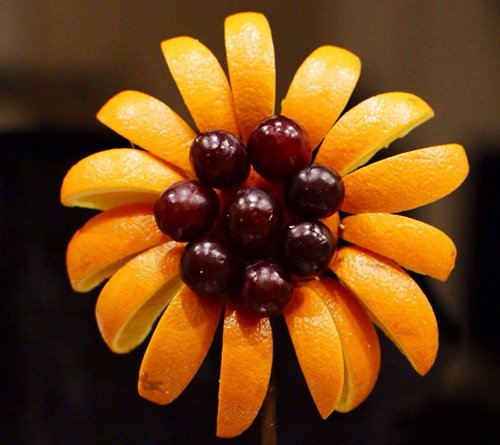 Cách tỉa hoa hướng dương từ hoa quả