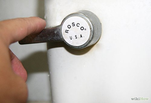 Mẹo tiết kiệm 225 lít nước mỗi tháng cho gia đình