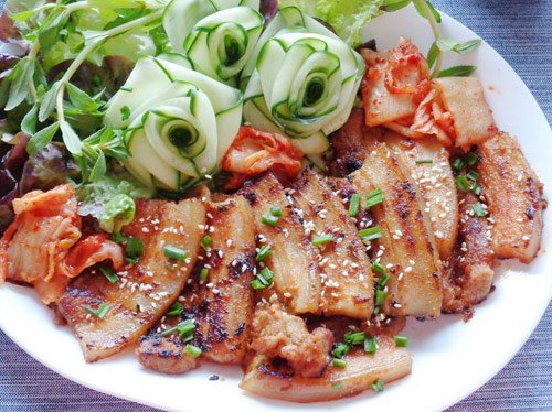 Thịt nướng kiểu Hàn Quốc thơm ngon, dễ làm.