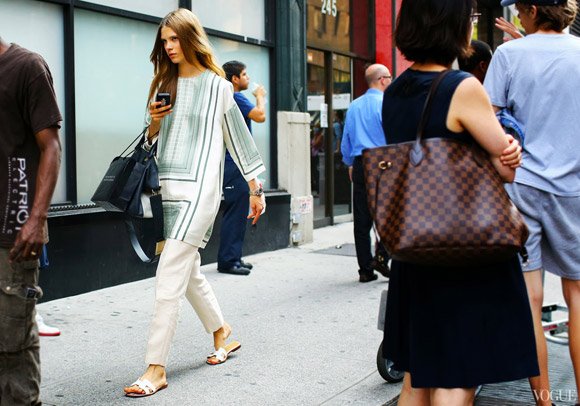 14 món đồ các quý cô thấp bé "không-nên-mua" khi mùa hè tới