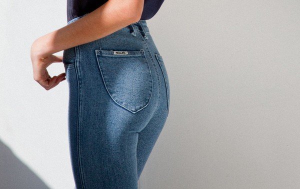 Khắc phục mọi vấn đề của "vòng 3" chỉ nhờ quần jeans