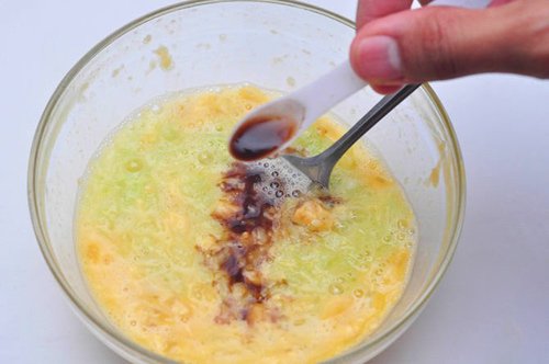 Bữa sáng thơm nức với bánh mì chuối