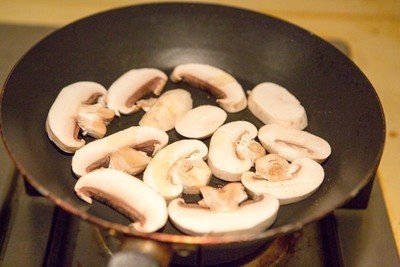 Trứng chiên kiểu mới lạ miệng ngon cơm