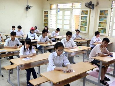 Thi lớp 10 năm 2015: Hà Nội tăng 10.000 thí sinh so với năm 2014