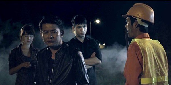 Thám Tử Hên Ry: Phim hài - kinh dị bất ngờ tốt hơn kỳ vọng 