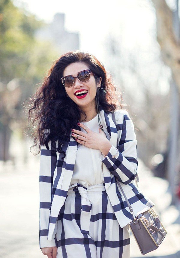 Street style điệu đà, ngập tràn màu sắc của các quý cô châu Á