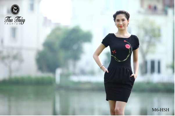 Nồng nàn "Hương sắc hè" của Thu Thủy Fashion