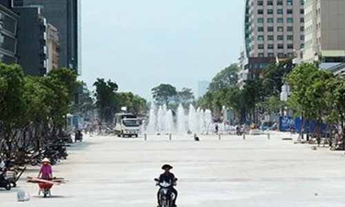 TP.HCM chính thức có phố đi bộ Nguyễn Huệ