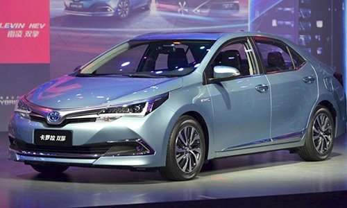 Toyota Corolla Altis phiên bản “ngốn” 4,9 lít/100 km ra mắt