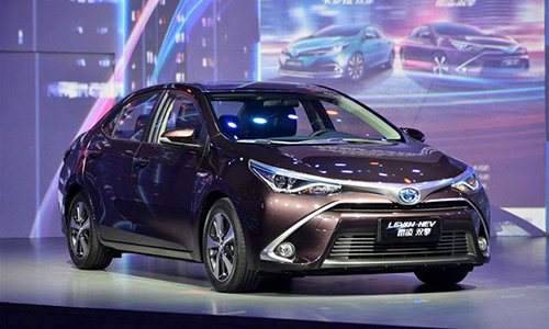 Toyota Corolla Altis phiên bản “ngốn” 4,9 lít/100 km ra mắt