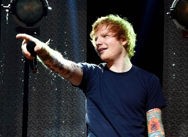 ‘Trai xấu’ Ed Sheeran đạt 2 tỷ lượt nghe trực tuyến