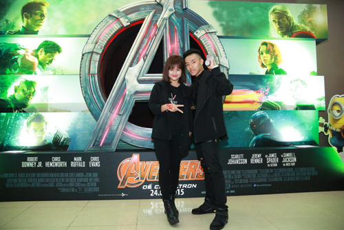 Hoàng Phi Mạnh bảnh bao bên Linh Lê trong buổi ra mắt phim “Avengers: Đế chế Ultron”