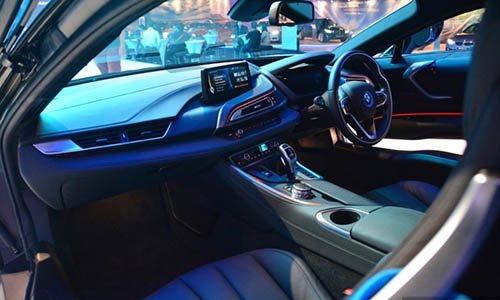 Xe thể thao BMW i8 ra mắt tại nước bạn Malaysia