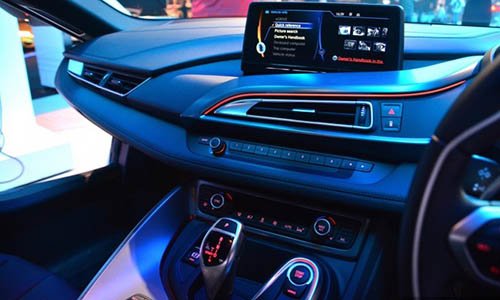 Xe thể thao BMW i8 ra mắt tại nước bạn Malaysia