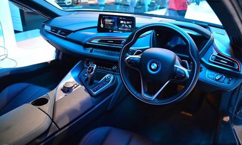 Xe thể thao BMW i8 ra mắt tại nước bạn Malaysia