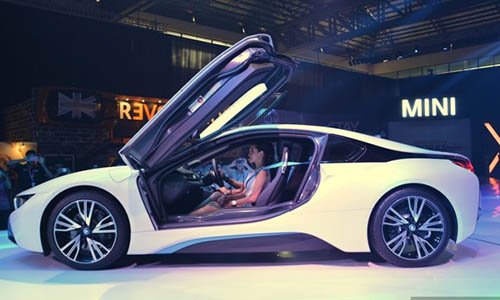 Xe thể thao BMW i8 ra mắt tại nước bạn Malaysia