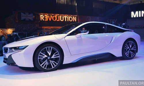 Xe thể thao BMW i8 ra mắt tại nước bạn Malaysia