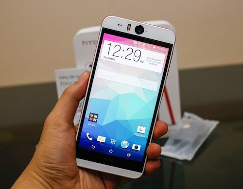 9 smartphone giảm giá mạnh trong tháng 4