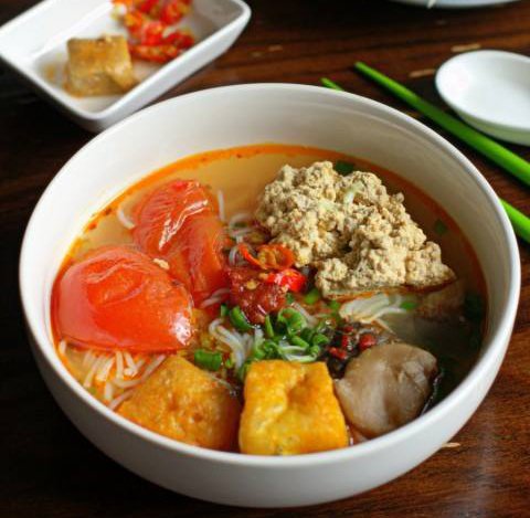 Cách làm bún riêu cay