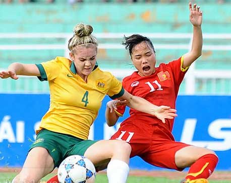 Tuyết Dung ghi bàn, nữ Việt Nam vẫn thua Australia