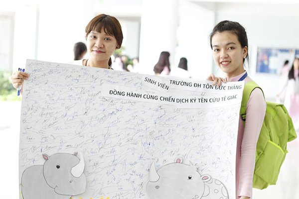 30.000 người Việt Nam cam kết mạnh mẽ KHÔNG sử dụng sừng tê giác