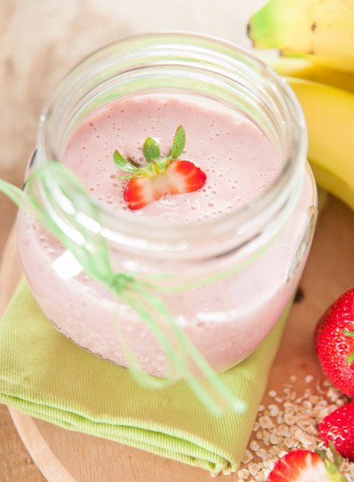 Sinh tố chuối, dâu tây bổ dưỡng