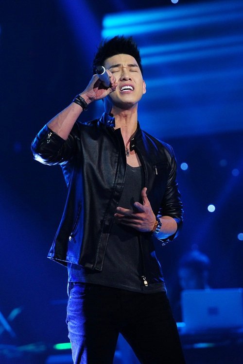 The Voice 2015: Mỹ Tâm "giành giật" thí sinh 16 tuổi