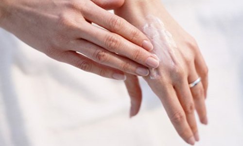 7 nguyên nhân khiến bàn tay trông ‘già nua’