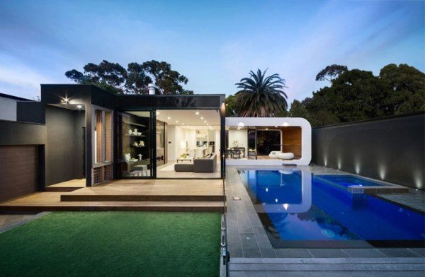 10 thiết kế bể bơi trong nhà khiến ai cũng phải ước ao