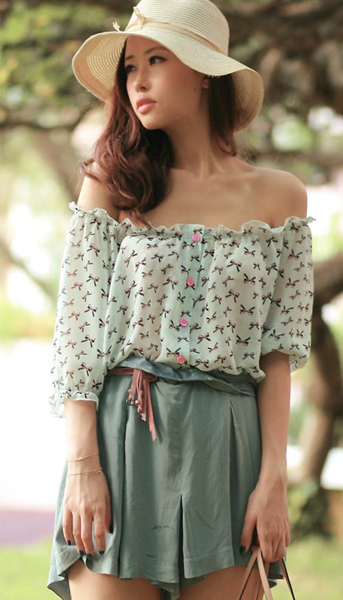 Áo trễ vai gợi cảm cho cô nàng duyên dáng