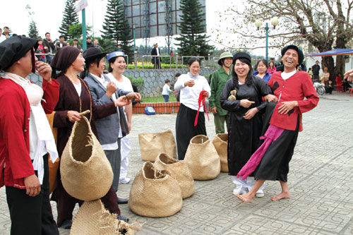 Chạy Ró làng Guột – Nét văn hóa dân gian đặc sắc của miền Kinh Bắc