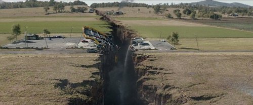 Phim “Khe nứt San Andreas“: Mãn nhãn và xúc động