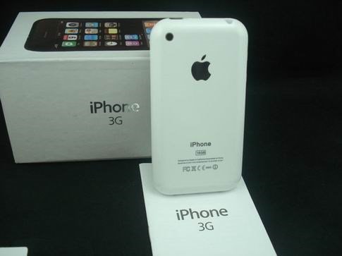 Vì sao Apple không chịu khai tử iPhone 16 GB?
