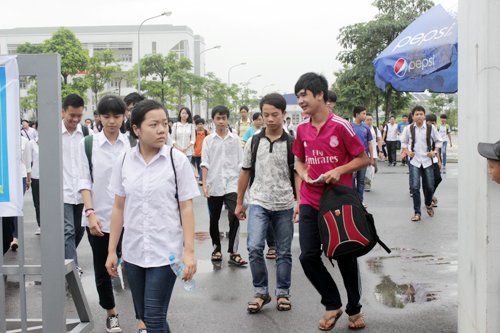 Thi vào lớp 10 tại Hà Nội: Nhiều thí sinh tự tin đạt điểm cao môn Tiếng Anh