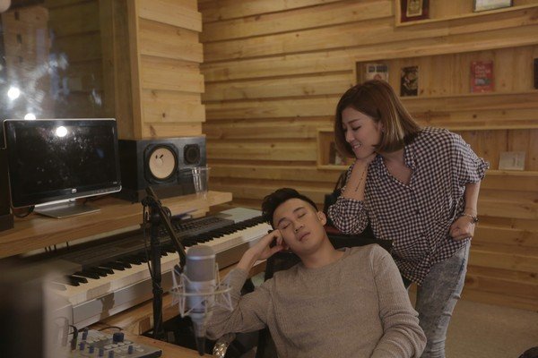 Dương Triệu Vũ làm MV về chuyện tình đồng tính