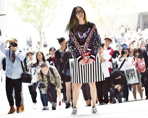 Mặc “chất lừ” như tín đồ thời trang Hàn Quốc Irene Kim