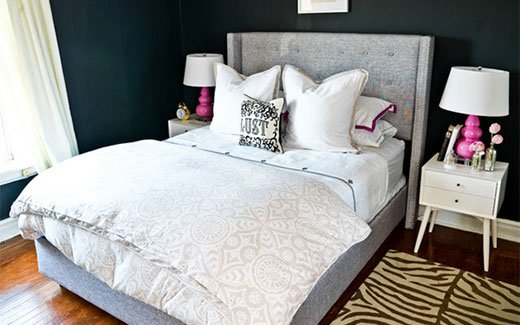 Phòng ngủ cá tính với họa tiết ngựa vằn