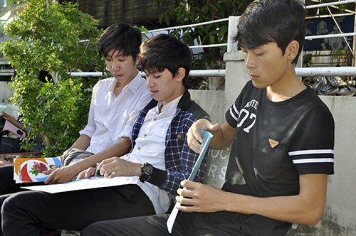 Sáng nay, thí sinh làm bài thi môn Văn thời gian 180 phút