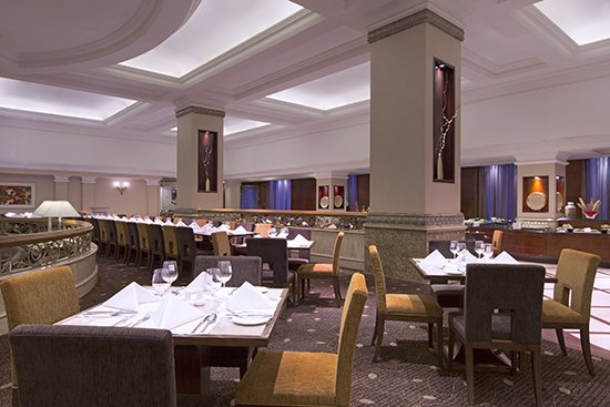 Khách sạn Sheraton Hà Nội khai mạc chương trình ẩm thực Singapore SG50