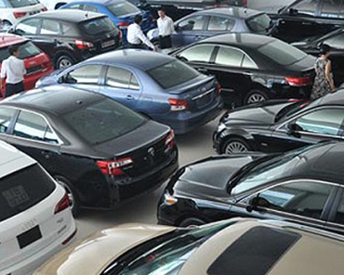 Thị trường ô tô tăng mạnh nửa đầu năm 2015