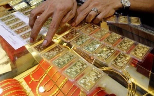 Giá vàng tăng nhẹ phiên đầu tuần, lên trên 34 triệu đồng/lượng