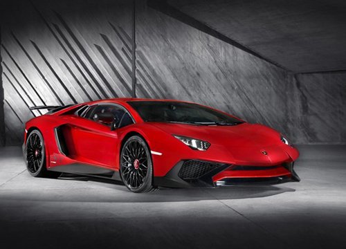 Lamborghini trung thành với động cơ hút khí tự nhiên