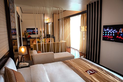 HaLong Palace Hotel - khách sạn 4 sao uy tín bậc nhất Hạ Long