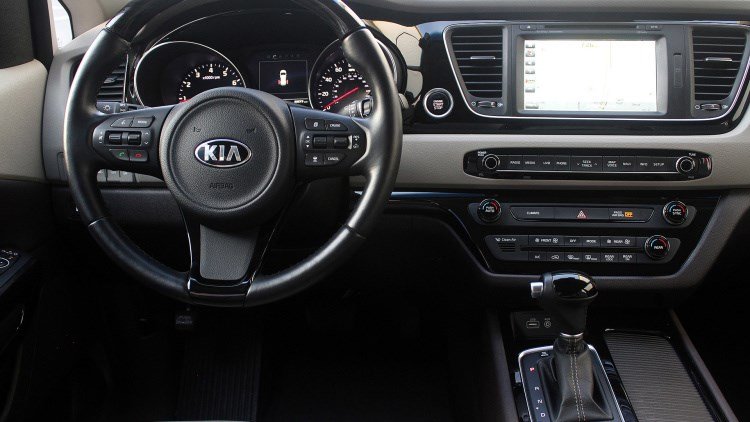 Kia Sedona 2015 đối thủ đáng nể của Honda Odyssey