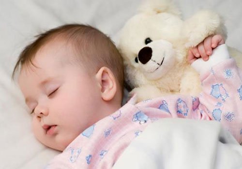 Trẻ sơ sinh ngáy có đáng lo ngại không?