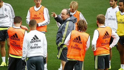 “Thầy giáo” Benitez và “lớp học” Real Madrid