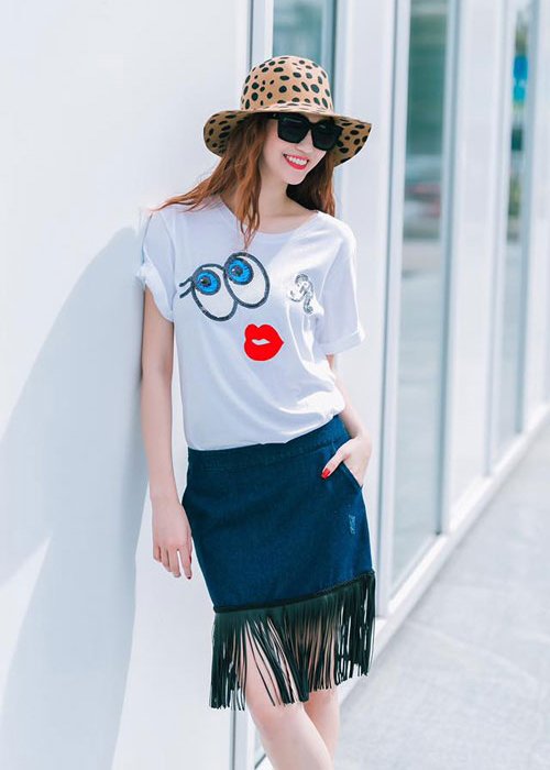 Ấn tượng với gu street style sành điệu của diễn viên Khánh My